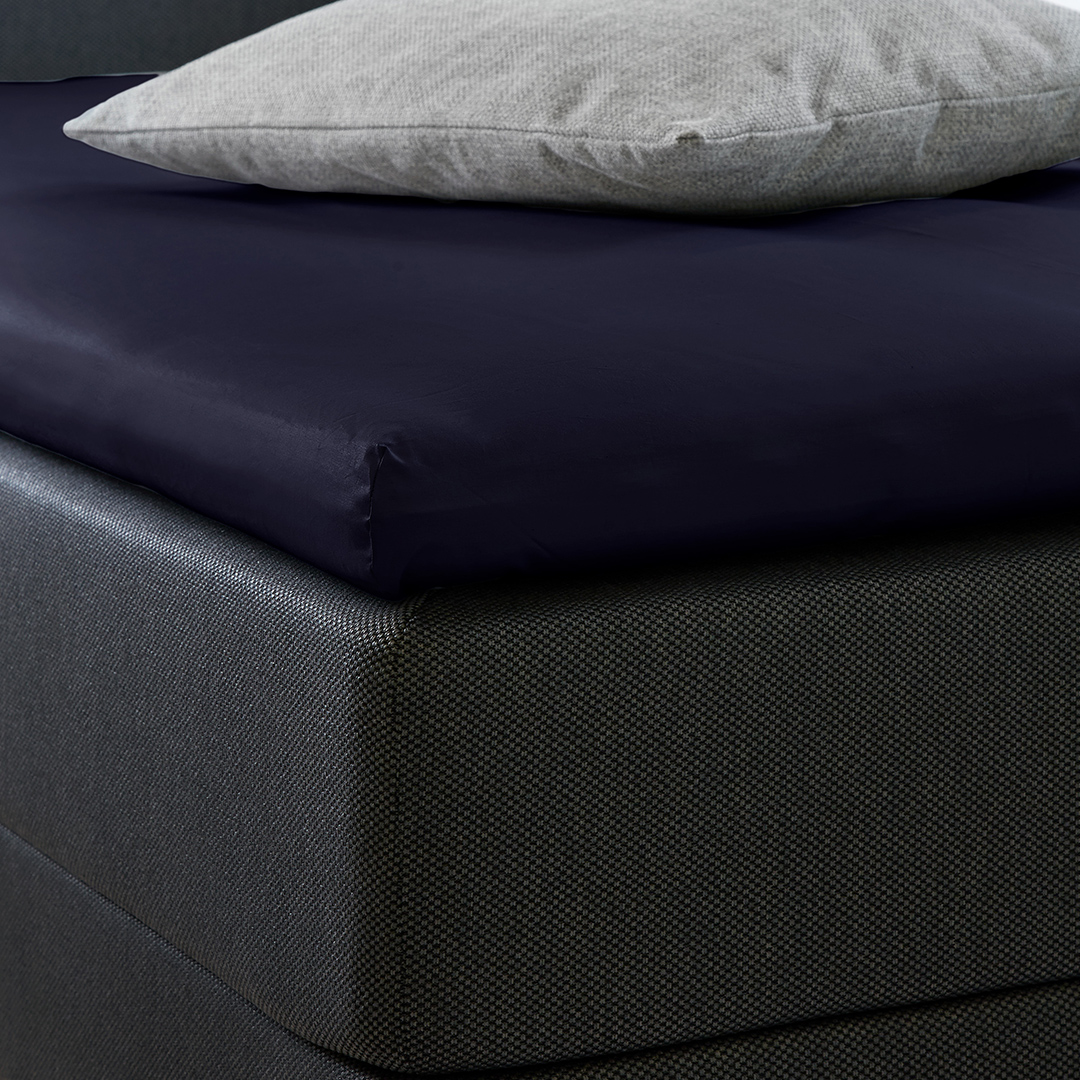 Unikka kuvertlagen 90x210x5-7 mørkeblå/satin